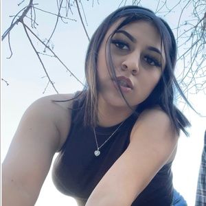 Meet your Posher, Diana